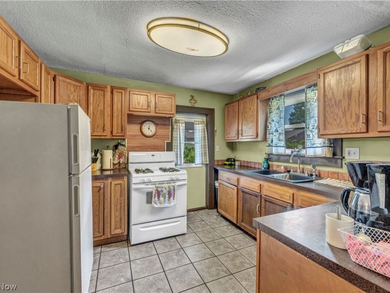 20 W Linwood Avenue, Akron, OH 44301 Photo 9