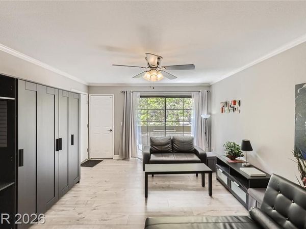 5146 S Jones Boulevard, Unit 207, Las Vegas, NV 89118