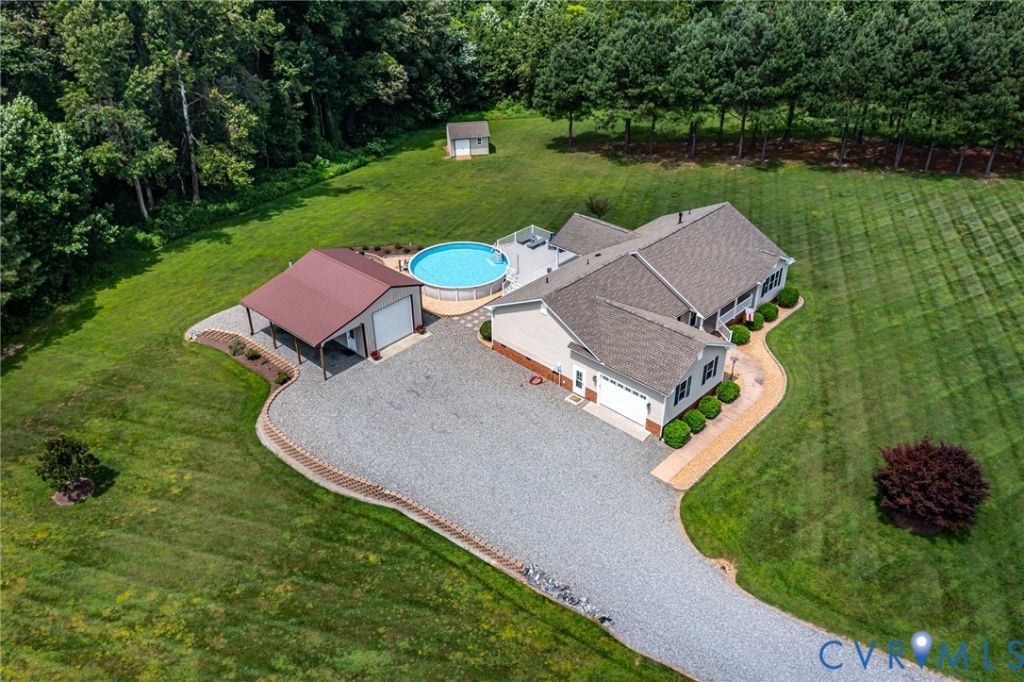 184 Crosshills Road, Wicomico Church, VA 22473 Main Photo