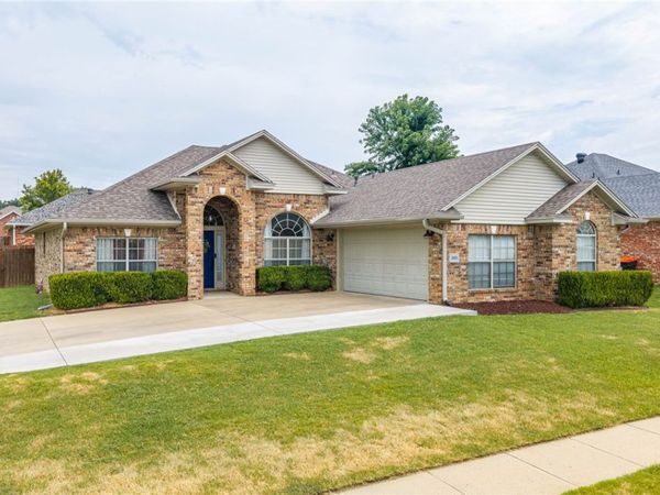 320 Crystal , Van Buren, AR 72956