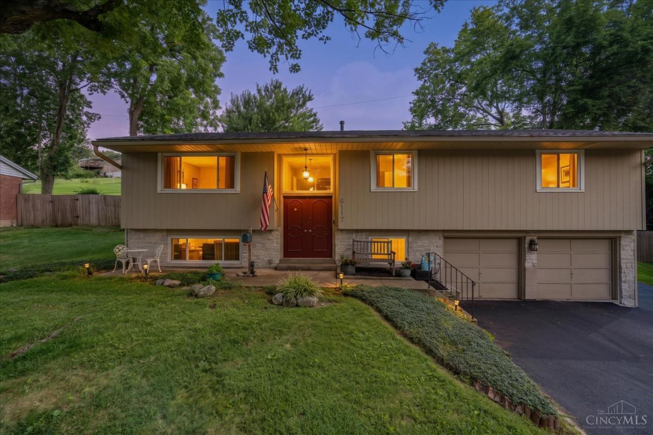 6117 Teagarden Cir, Miami Twp, OH 45449 Main Photo