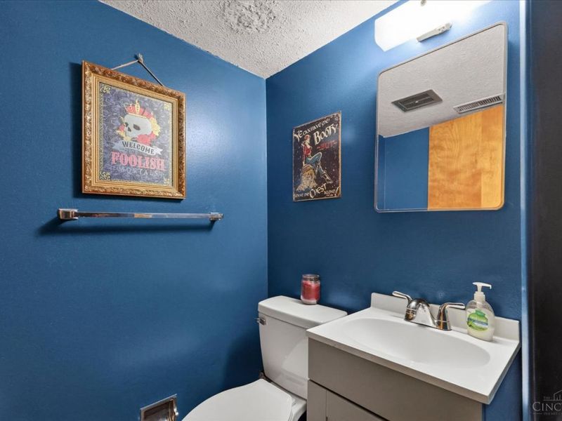 6117 Teagarden Cir, Miami Twp, OH 45449 Photo 31