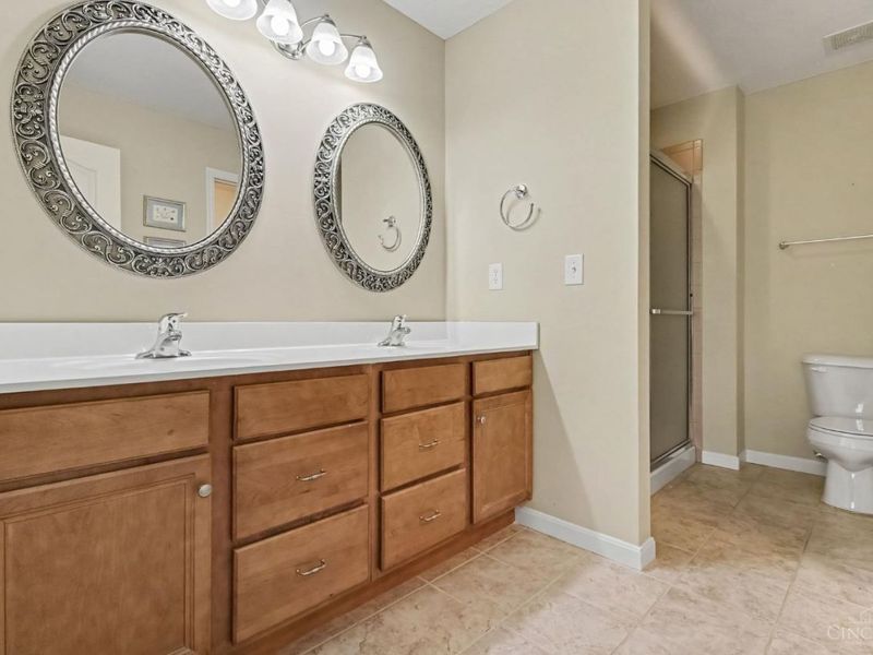 6976 Aspen Point Court, Green Township, OH 45247 Photo 15