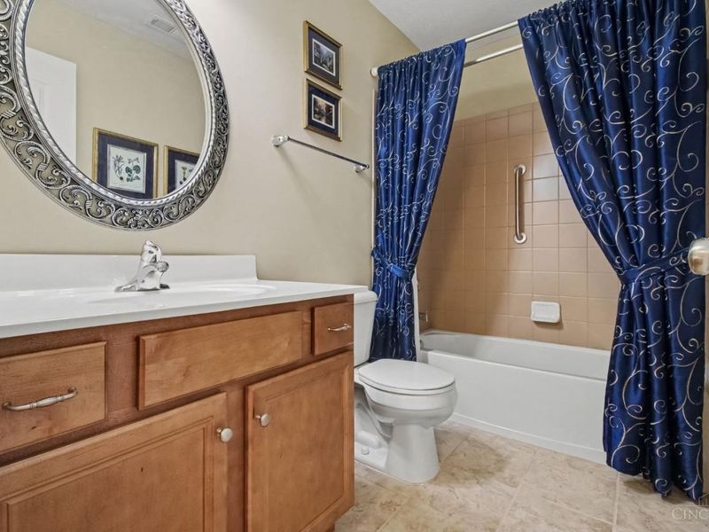 6976 Aspen Point Court, Green Township, OH 45247 Photo 20