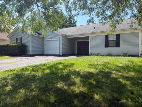 2293 Deerfield Drive , Grove City, OH 43123