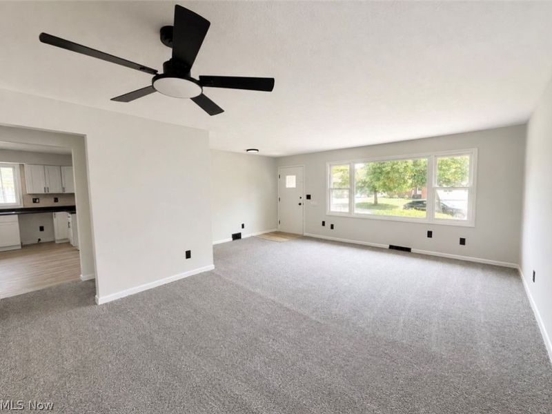 24071 Russell Avenue, Euclid, OH 44123 Photo 2
