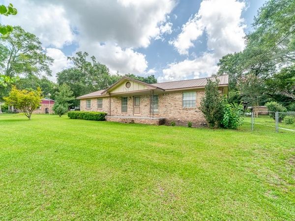 8837 Viana Street E, Mobile, AL 36541