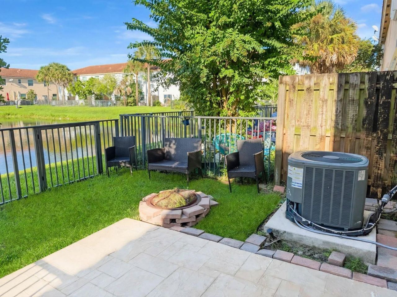 5295 Ashley River Road, Unit 5295 Ashle, West Palm Beach, FL 33417 Photo