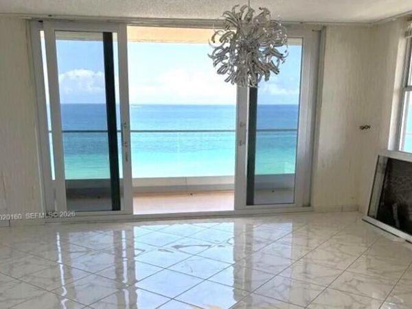 1920 S Ocean Drive, Unit 16B, Hallandale, FL 33009