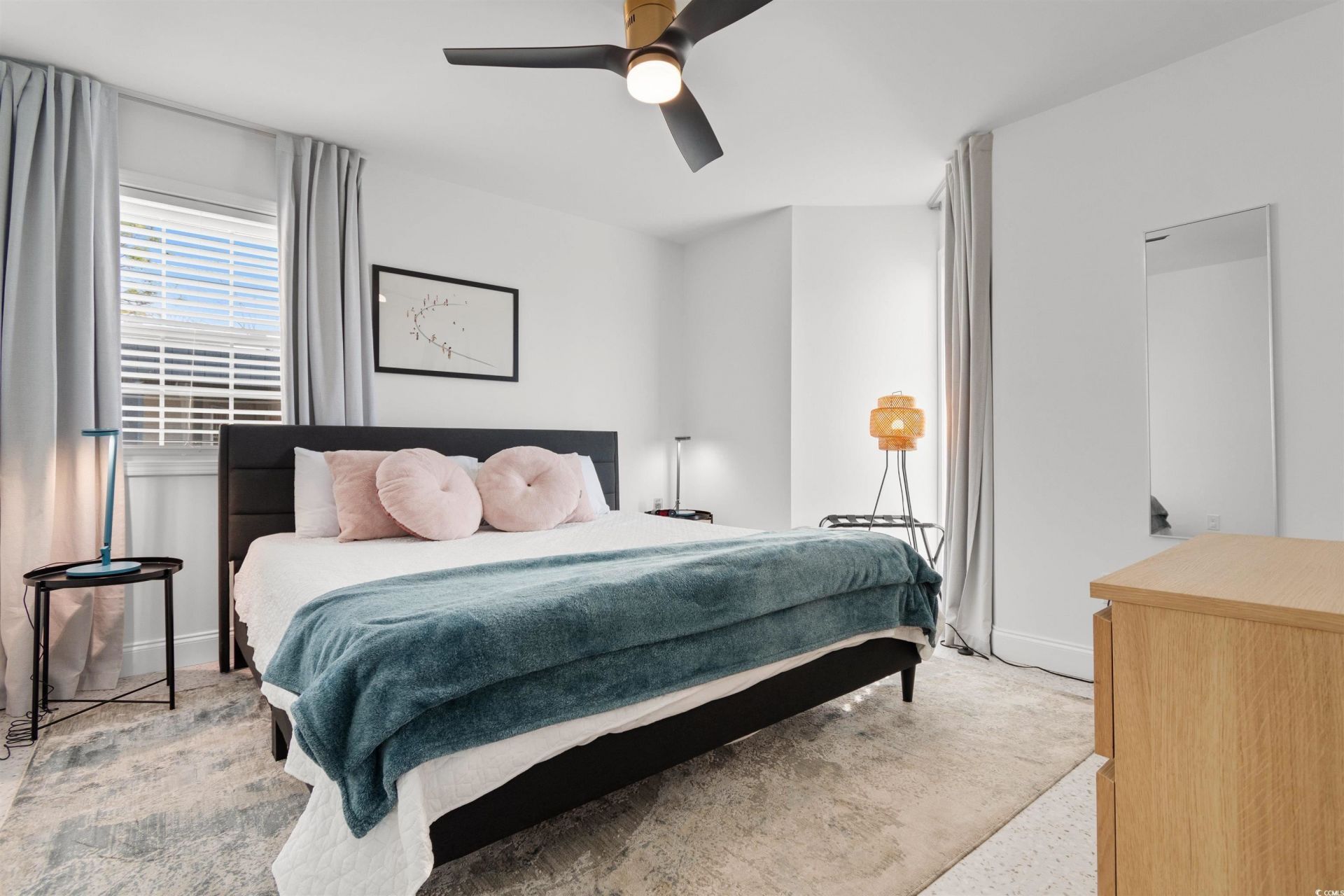 1500 Cenith Dr. Photo 14