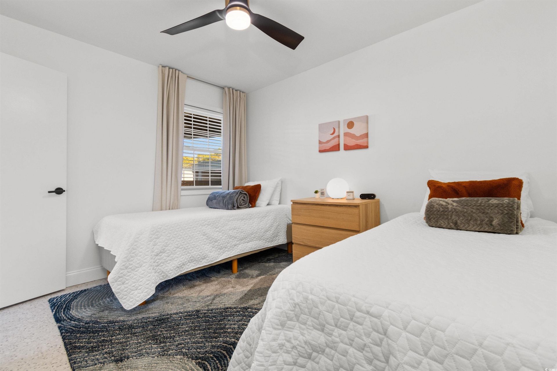 1500 Cenith Dr. Photo 19