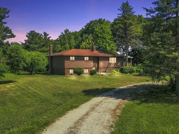 780 N Hadley Road, Ortonville, MI 48462