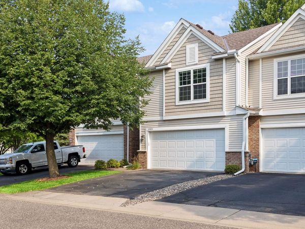 2085 Saint Johns Court, Woodbury, MN 55129