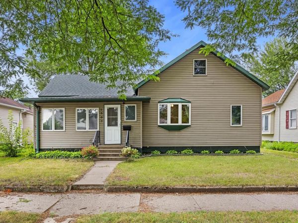 1307 Kane STREET, La Crosse, WI 54603