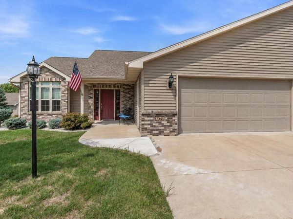 1373 CANDLELIGHT LANE, Fond Du Lac, WI 54937