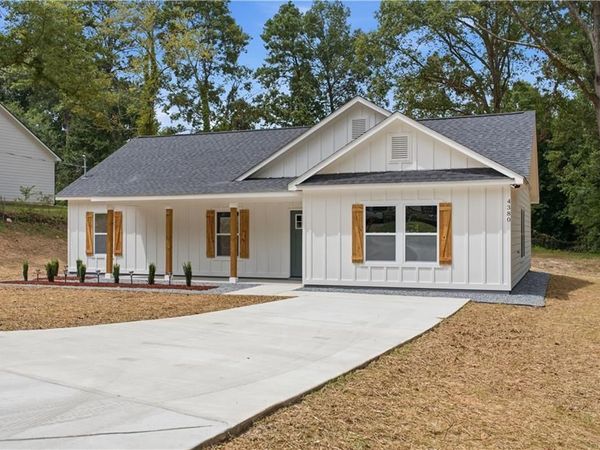 4380 Navajo Lane SE, Acworth, GA 30102