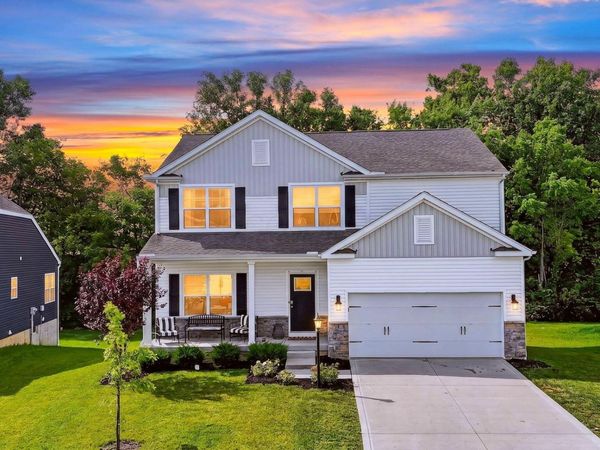 274 Riverside Drive , Commercial Point, OH 43116