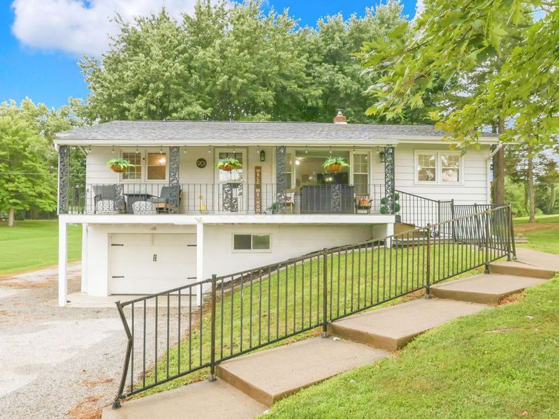 901 Coonpath Road NW, Lancaster, OH 43130 Photo 2