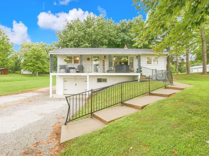 901 Coonpath Road NW, Lancaster, OH 43130 Photo 3