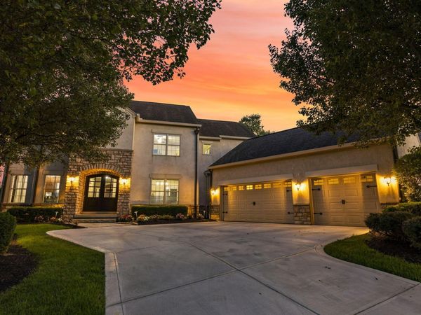 4486 Village Club Drive, Powell, OH 43065