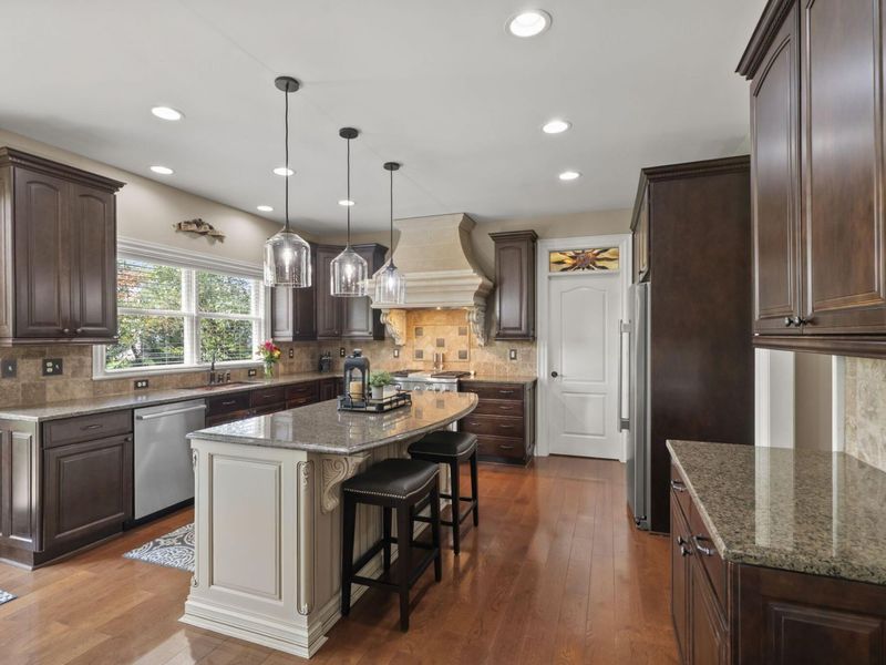 4486 Village Club Drive, Powell, OH 43065 Photo 10