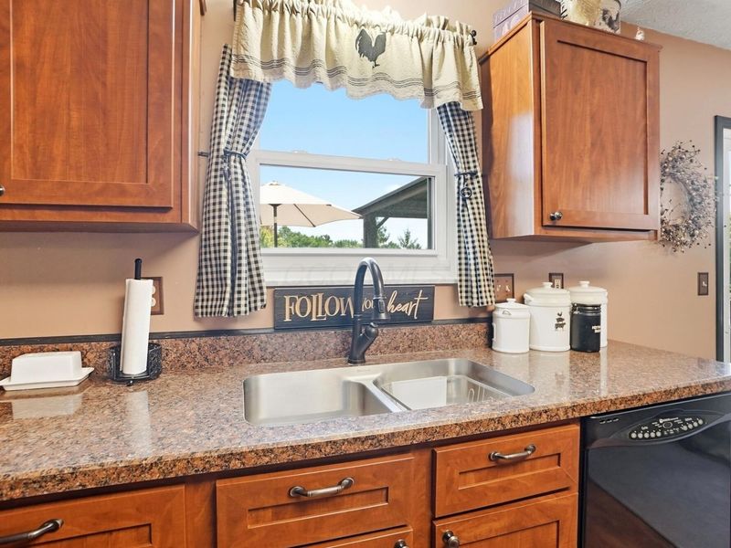 9000 Marchbank Lane , Lewis Center, OH 43035 Photo 10