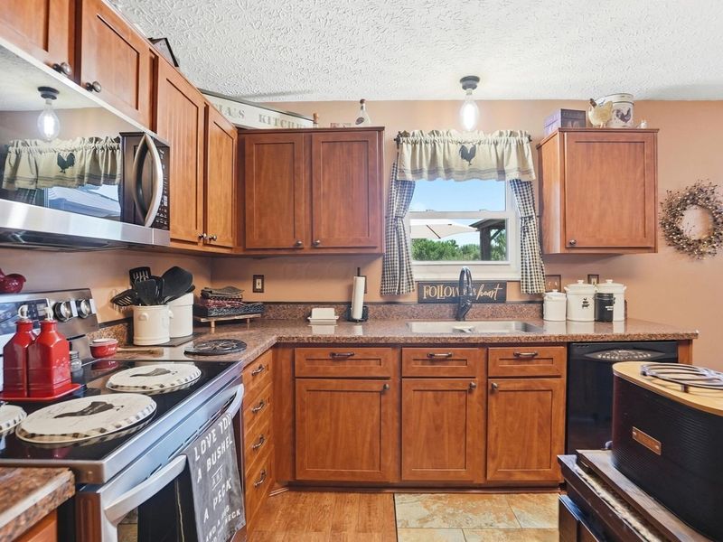 9000 Marchbank Lane , Lewis Center, OH 43035 Photo 11