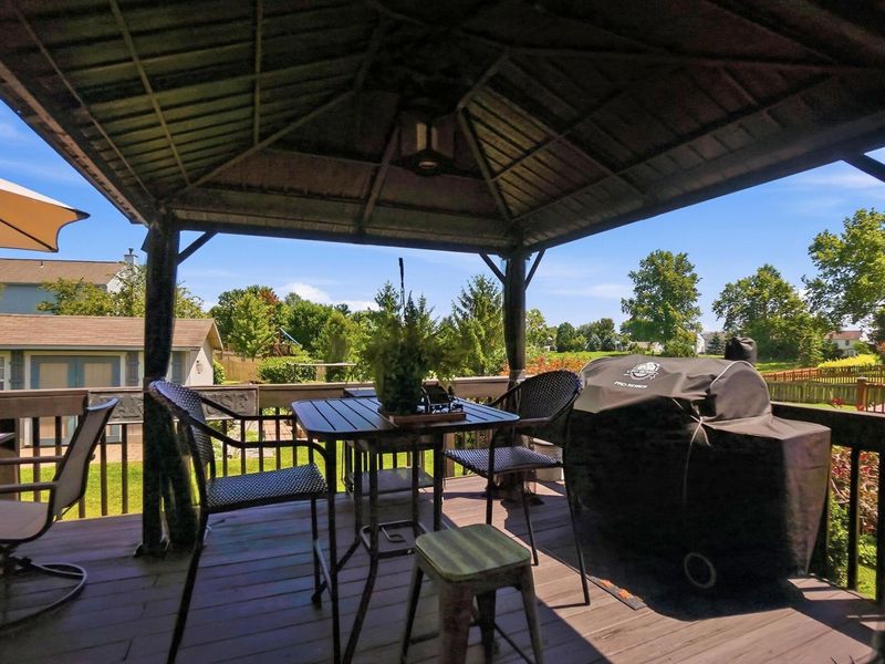 9000 Marchbank Lane , Lewis Center, OH 43035 Photo 19