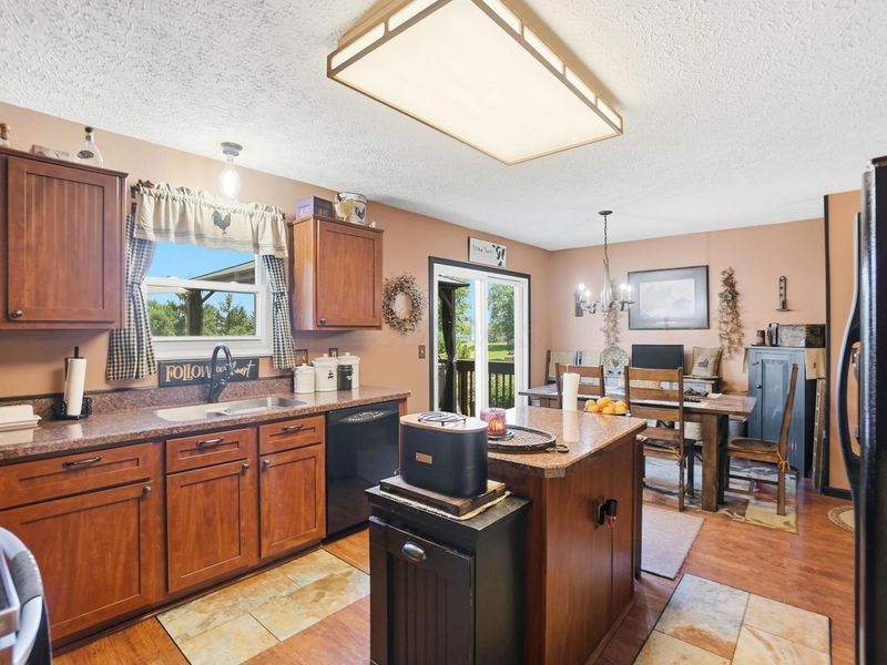 9000 Marchbank Lane , Lewis Center, OH 43035 Photo 9