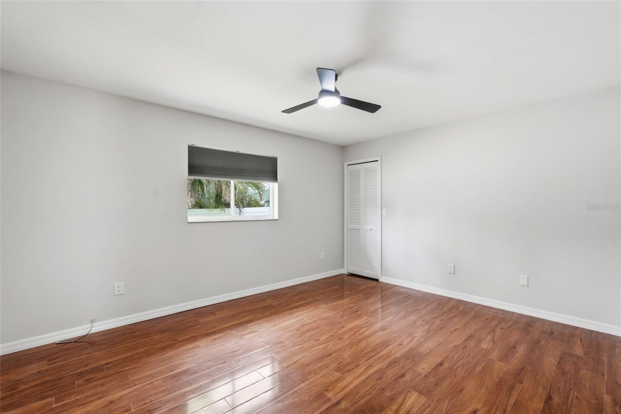 524 SE 8th Place, Cape Coral, FL 33990 Photo