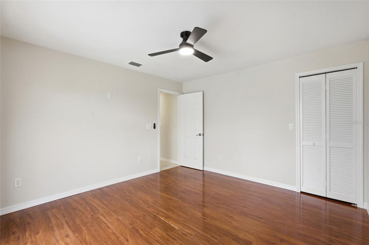 524 SE 8th Place, Cape Coral, FL 33990 Photo