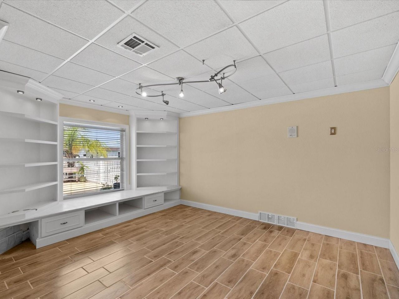 15709 Century Drive, Hudson, FL 34667 Photo
