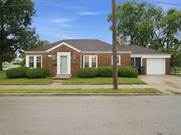 4400 Madison Avenue , Brookfield, IL 60513