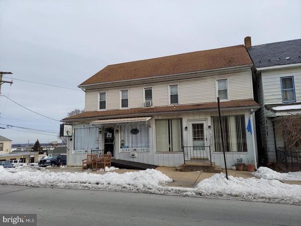 101-105 105 S MAIN ST, RED LION, PA 17356