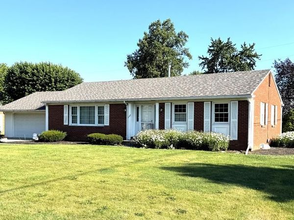 1105 Lavina Ave, Bucyrus, OH 44820