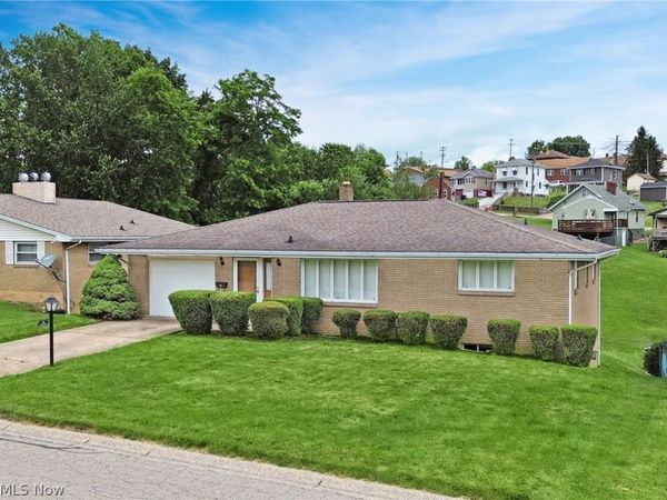 401 Linduff Avenue , Steubenville, OH 43952