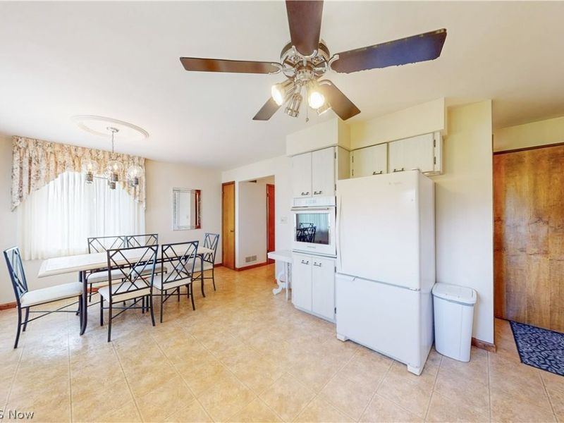 401 Linduff Avenue, Steubenville, OH 43952 Photo 12