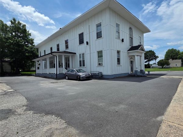 1909 E Ozark Avenue , Gastonia, NC 28054