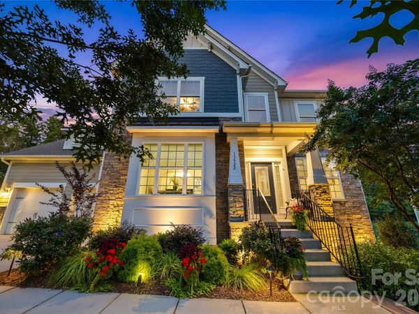 13522 Hyperion Hills Lane, Charlotte, NC 28278
