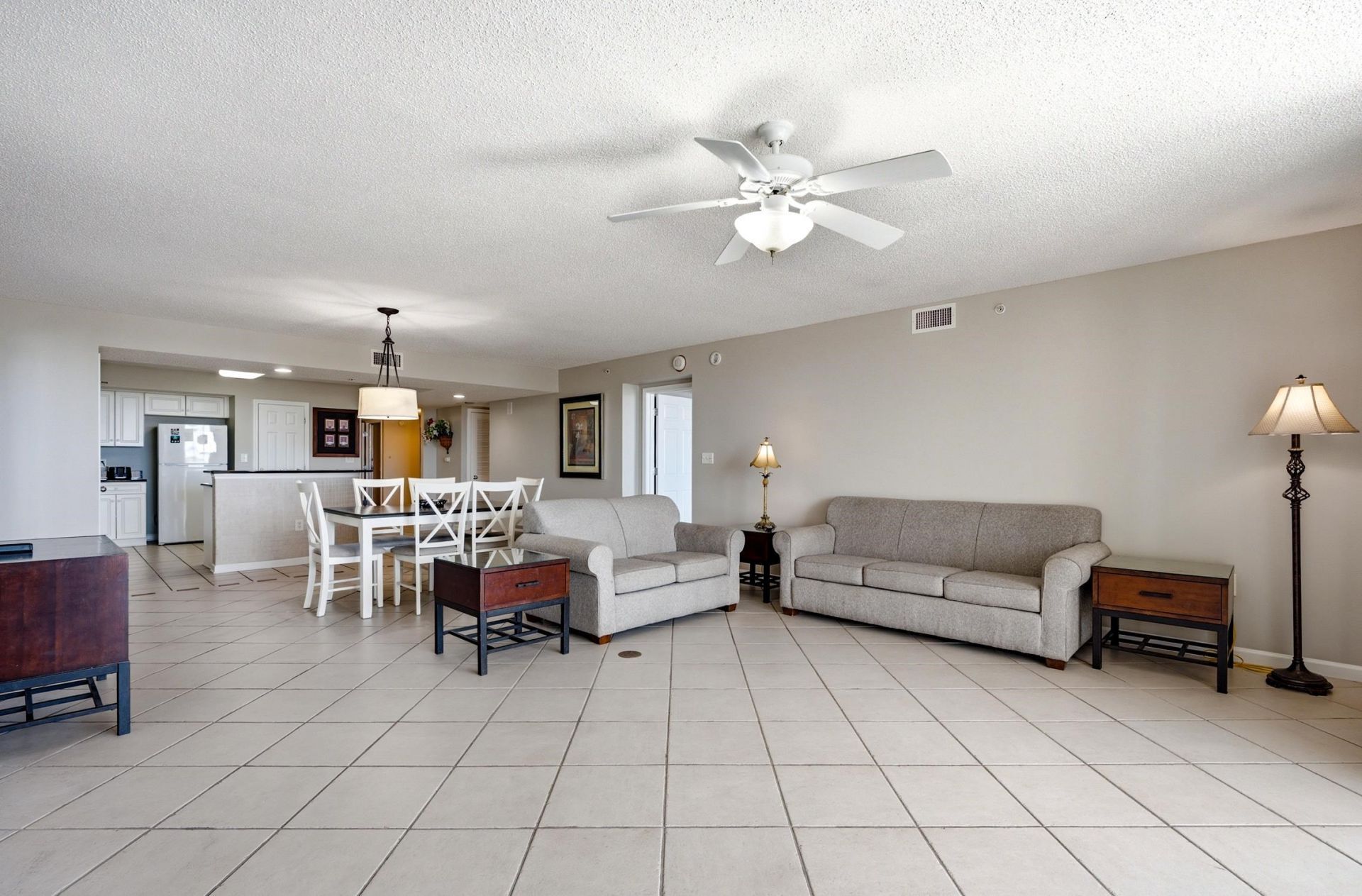 2151 Bridgeview Ct. Photo 13