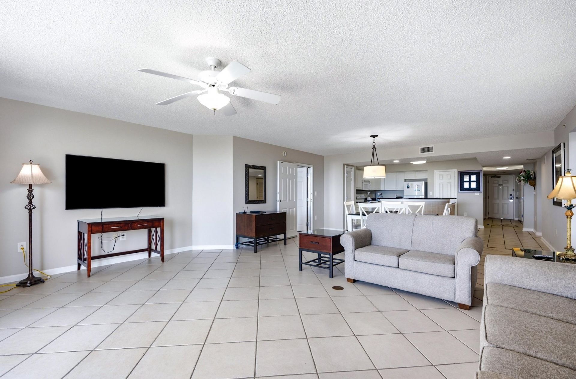 2151 Bridgeview Ct. Photo 14