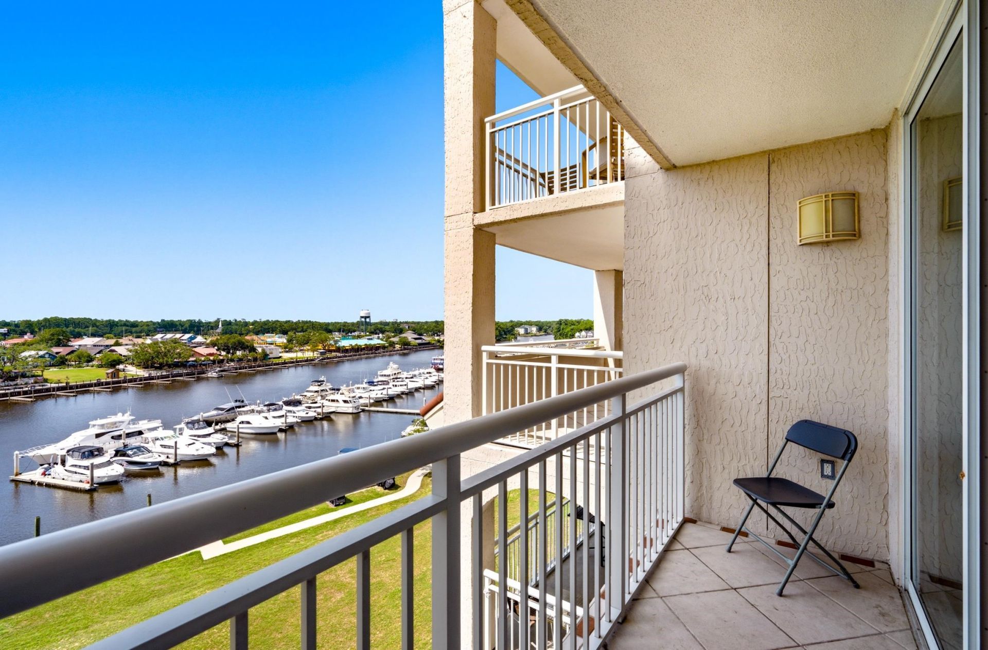 2151 Bridgeview Ct. Photo 28