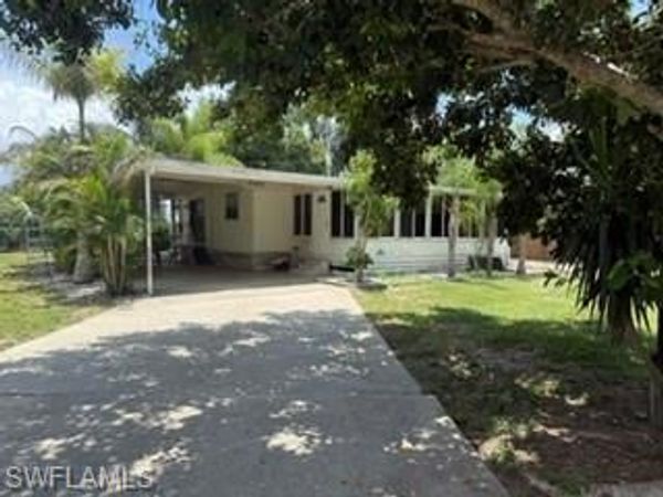 8189 Nault RD, NORTH FORT MYERS, FL 33917