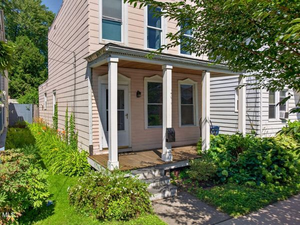 33 Grove Avenue, Albany, NY 12208