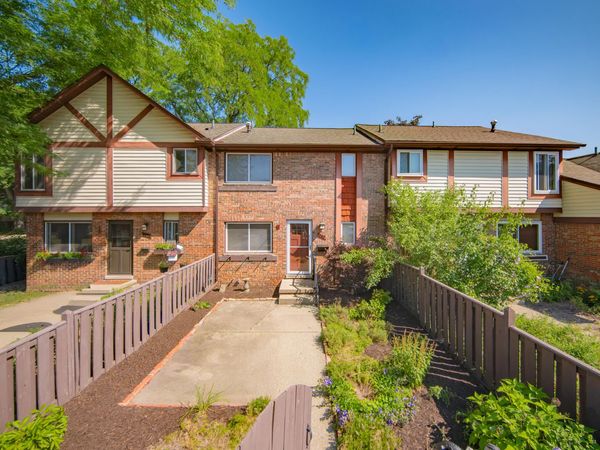 963 Terrace Lane N, Ypsilanti, MI 48198