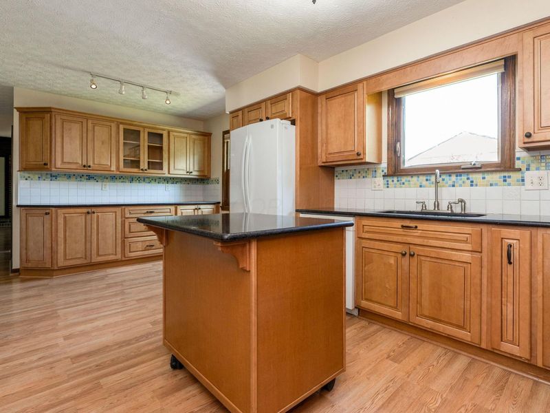 3252 Noreen Court, Columbus, OH 43221 Photo 10