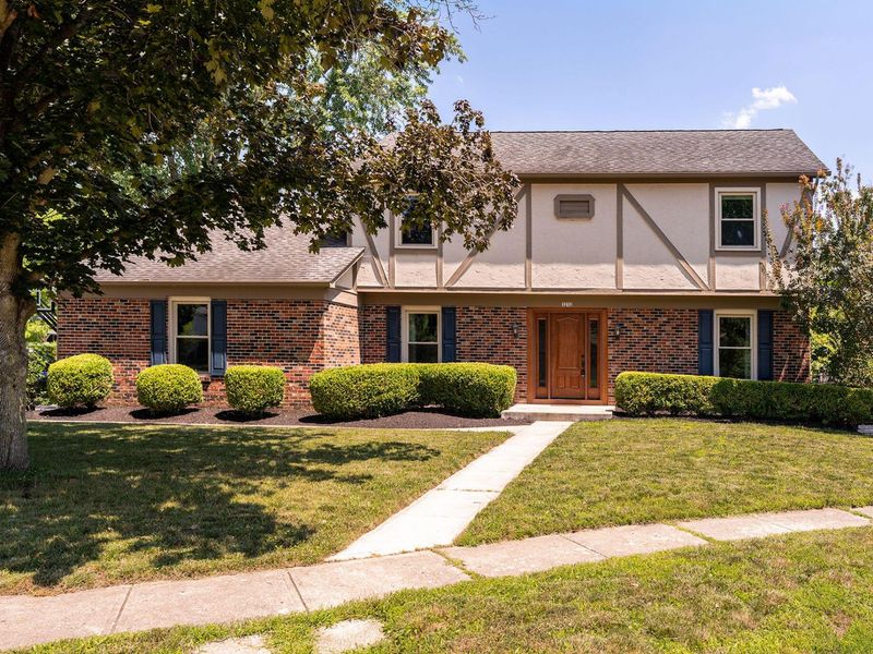 3252 Noreen Court, Columbus, OH 43221 Photo 2
