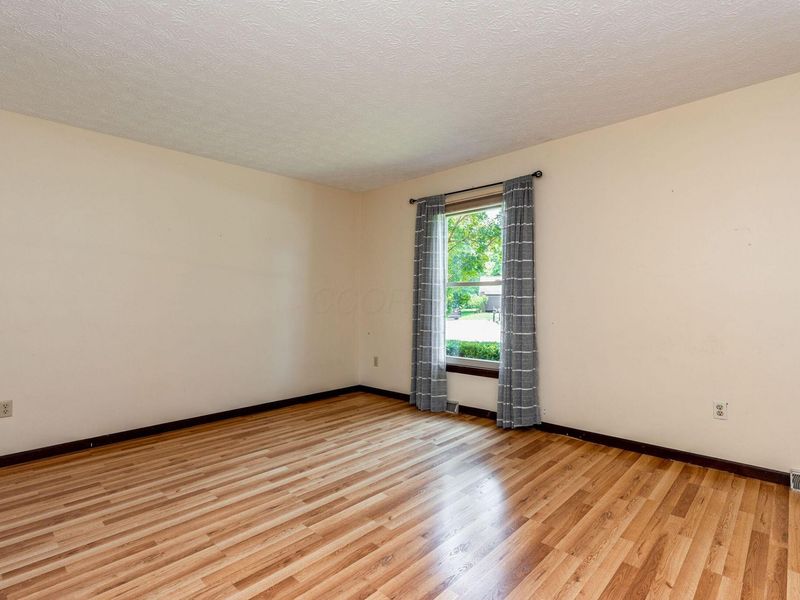 3252 Noreen Court, Columbus, OH 43221 Photo 6
