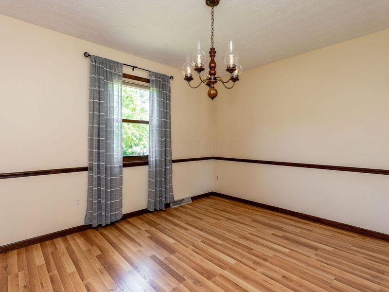 3252 Noreen Court, Columbus, OH 43221 Photo 8