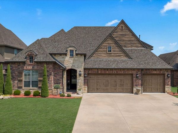 12205 S 105th Avenue E, Bixby, OK 74008
